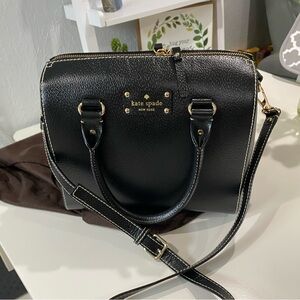 Like New Kate Spade Black Purse